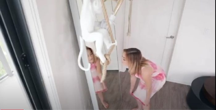 Adik Tiri Dibikin Sange Sama 2 Kakak Cantik