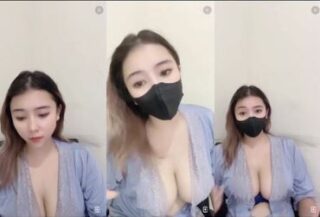 Viral Bokep Cantik Manies Kak HoneyLee Mainin Puting Susu Desah Yandex Indo