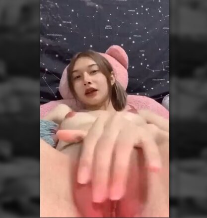 Bocil Nguyen Omek Meki Pink Imut Ampe Basah