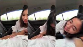 Yang Lagi Viral ABG Gadis SMA Cantik Asik Wikwik Di Dalam Mobil Nyampe Kesakitan
