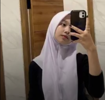 Bocil ABG SMK Ngecash di Oyo Sma Pacar